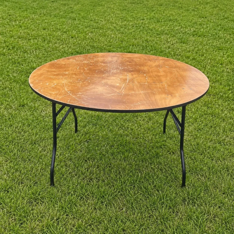 Round Table